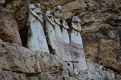 Karajía, Sarcofagen