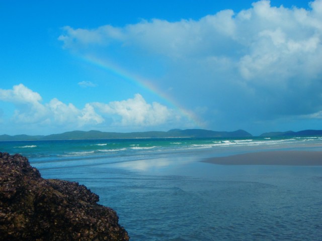 Regenboog @ Whitehaven beach