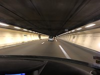Een tunnel naar Versailles max hoogte 2m, lengte 10 km, vreemd gevoel