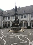 Binnenplein aan de schatkamer