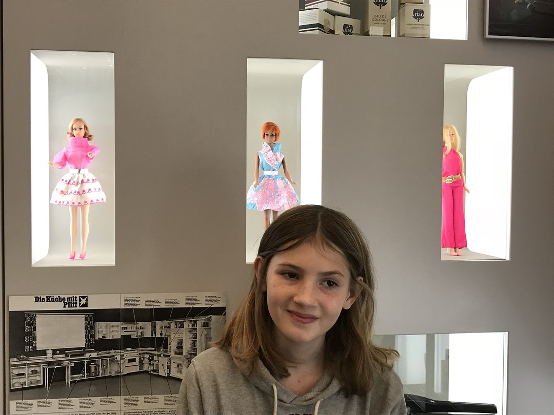 marie en oude Barbies