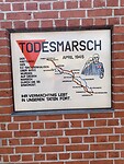 In de regio al geregeld herinneringsbordjes tegengekomen van de Dodenmars in 1945.