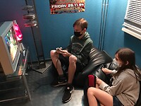 In eigentijdse decors gamen