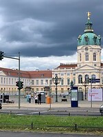 Dreigende lucht aan Charlottenburg