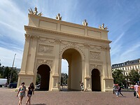 De Brandenburger Tor van Potsdam