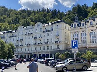 Het hotel Grand Pupp