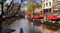 Zonnige terrasjes aan het water