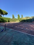 Ons tenniscourt, nu nog kunnen tennissen