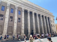 Tempel van Hadrianus