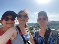 Ladies op de brug