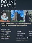 Doune Castle met humor