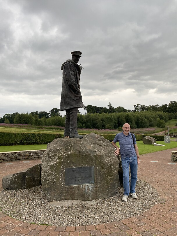 Koen en het monument van David Stirling