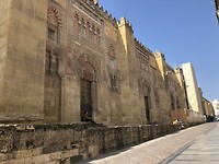 Buitenkant Mezquita.