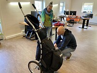Op bezoek bij Kyra en Bert.