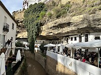 Bekendste straatje van Setenil.