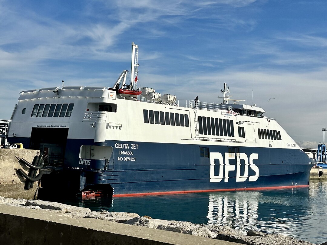 Met de boot naar Marokko.