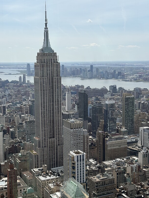Empire State Building 🤩