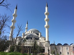 Moskee in aanbouw Bishkek