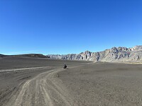 Fietsen in de leegte…