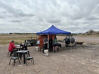 bbq in de middenberm van de snelweg