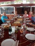 A table !