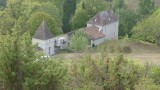 the house , spot the camper