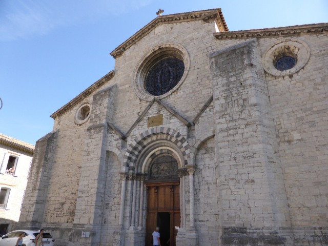 150828 kathedraal Notre Dame en St. Thyrse