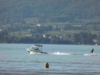 Viverone 2 waterskier