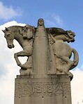 220430 monument 14-18
