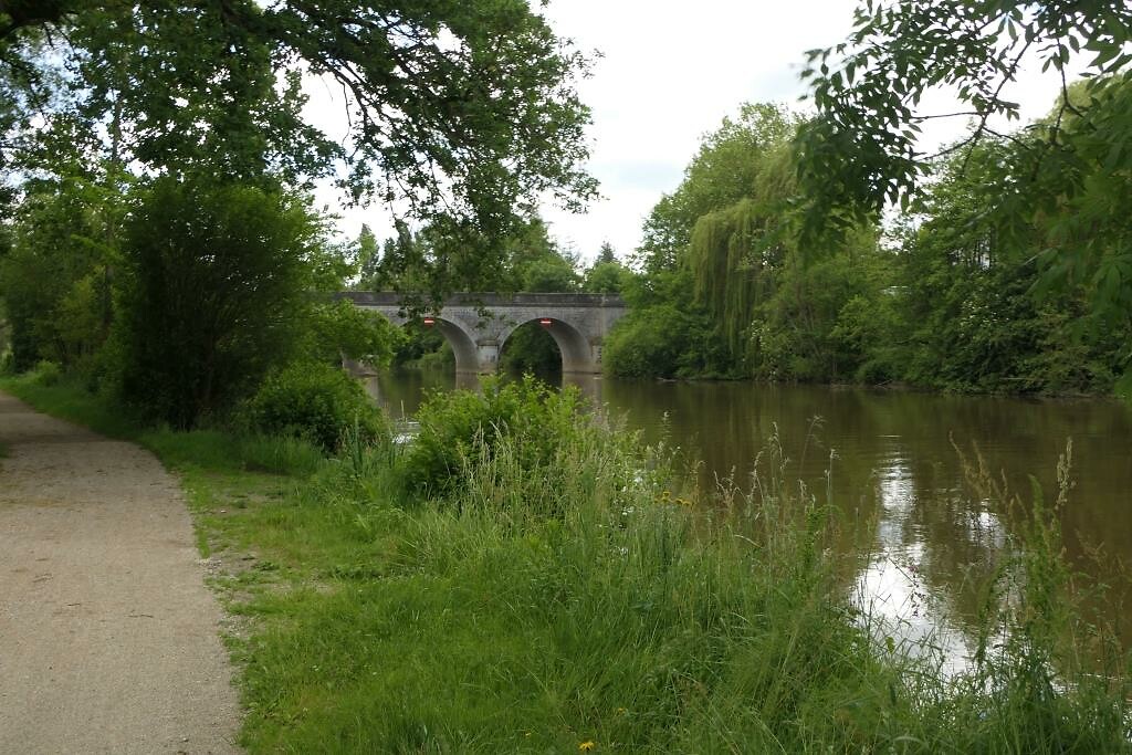 240530 langs de Mayenne