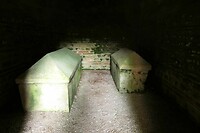 240820 Louin Hypogeé