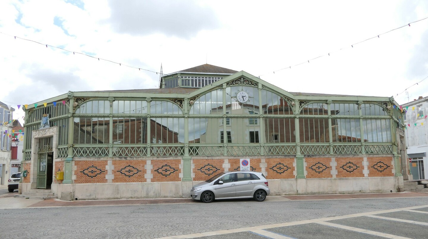 240903 Marans hallen