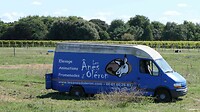 240913 Chéray  ezelboerderij