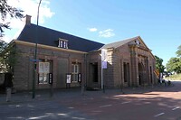 241004 Grave Stadsmuseum in Hampoort