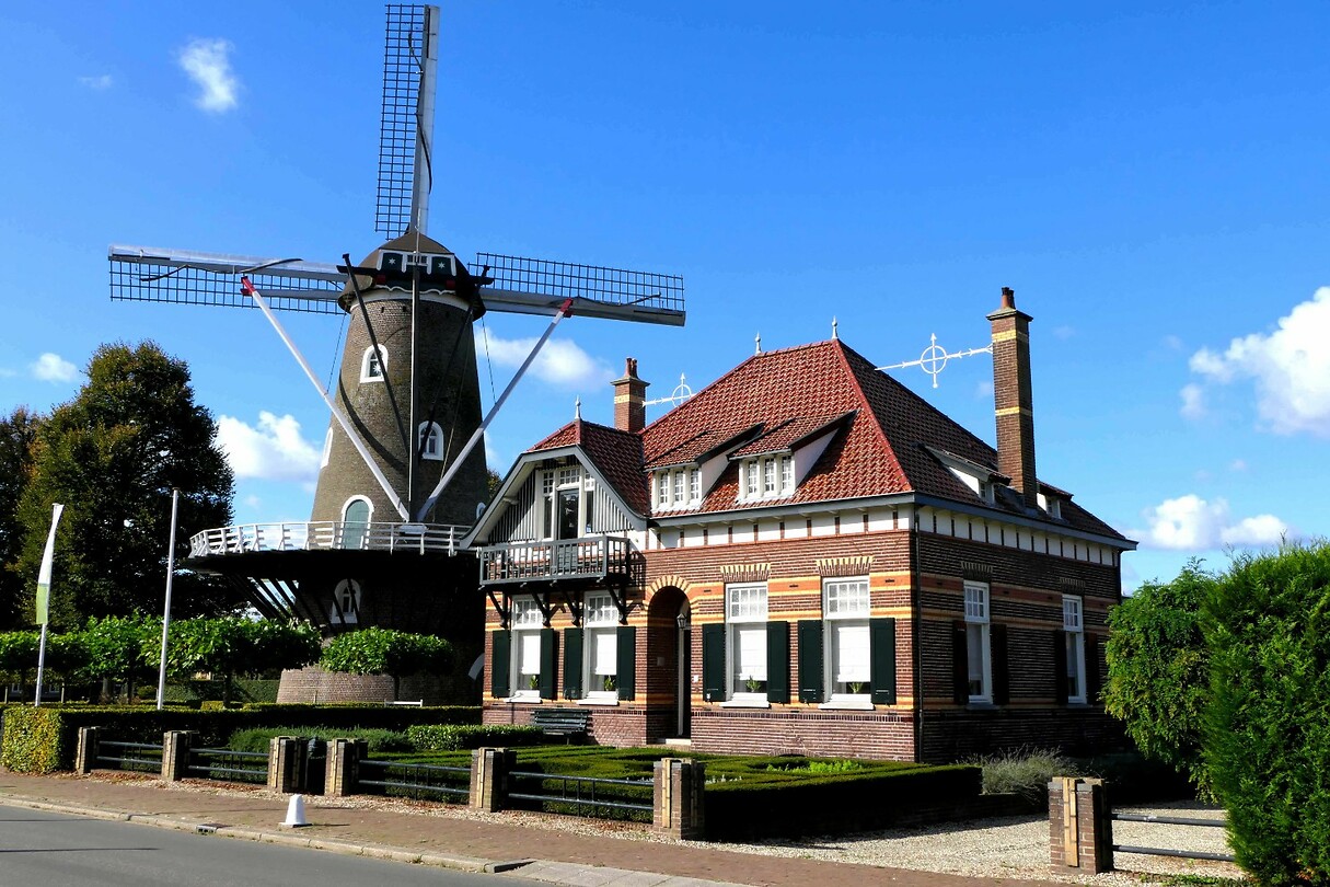 241011 Rijkevoort  Molen Luctor et Emergo