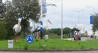 241017 Gennep ooievaars bij rotonde