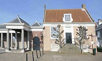 250324 Commieshuis