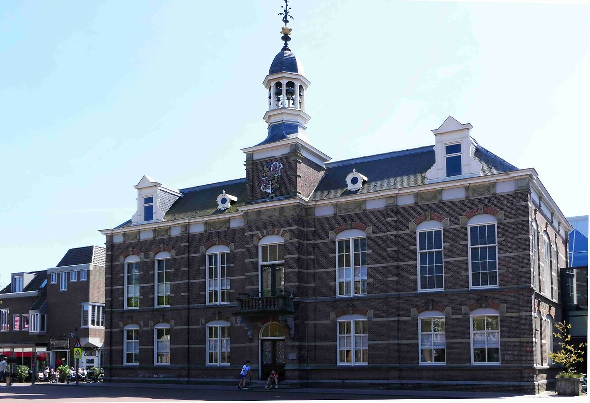 250412 Gemeentehuis