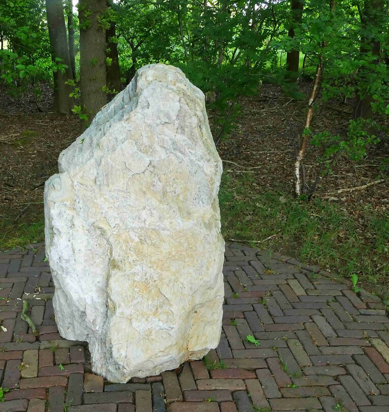 250504 grenssteen