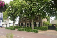250521 Ouderlijk huis in Nuenen