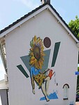 250612 Mural met zonnebloem