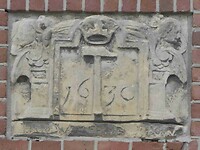 250614 steen op huis uit 1630