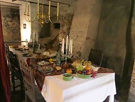 290904 Wijchen  feestdis in kasteel