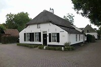 250905 Batenburg  boerderij uit 17e eeuw