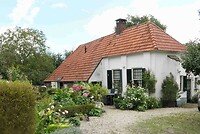250905 Batenburg  tuinhuis