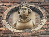 250918 Venlo vrouw aan Schreurshuis