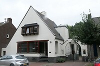250925 Maasbree huis met mooie ramen