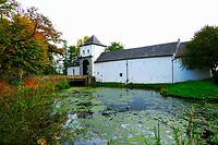 251016 Herkenbosch  poortgebouw kasteel Daelbroeck