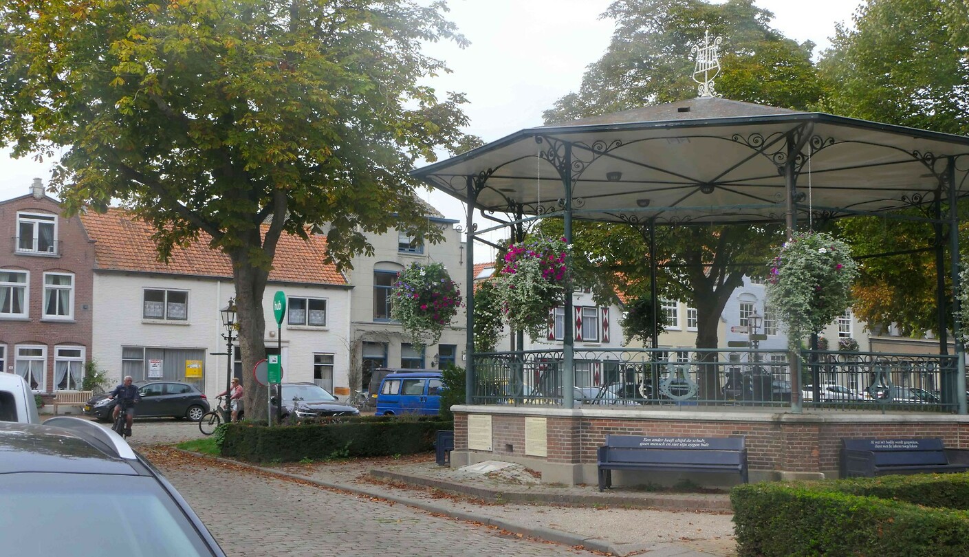 261007_Groede_Muziektent