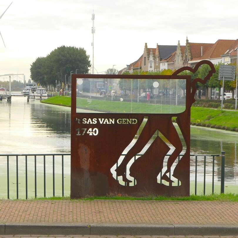 261015_Sas van Gent_de scheepstrekker_001